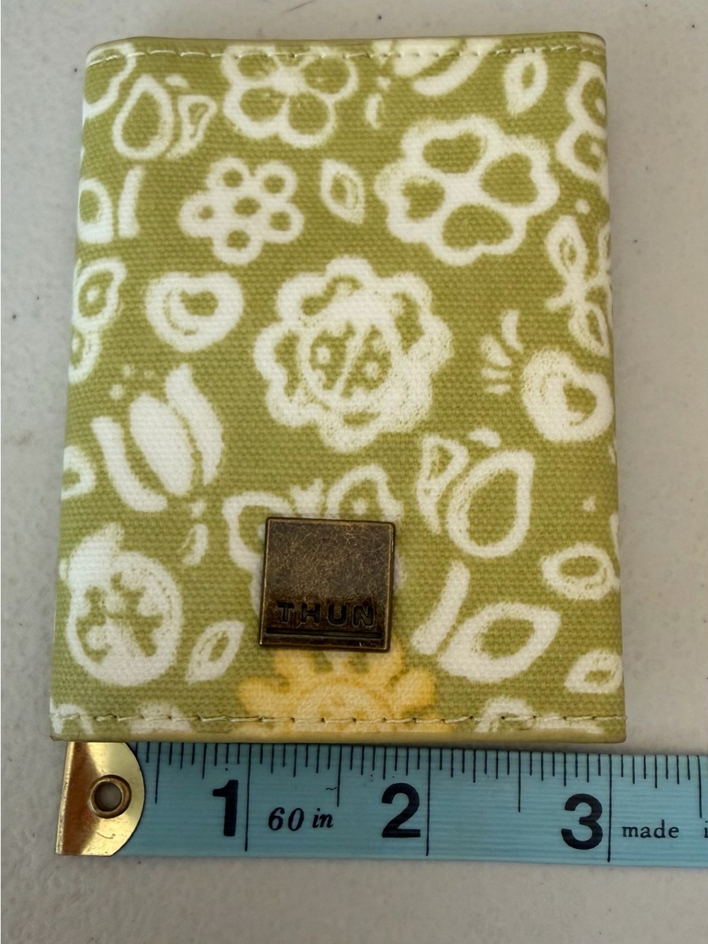 THUN Floral Pattern Green Tri Fold Card Holder